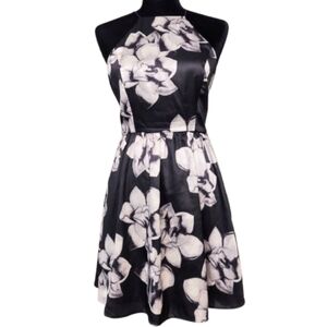 Tobi Halter-style Black with White Floral Pattern Open-back Mini Dress Size M